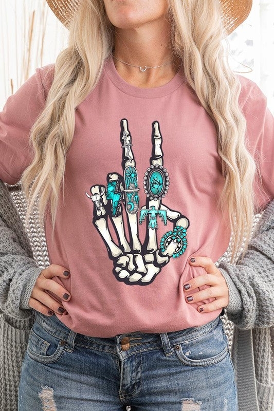 Peace Out | Graphic T-Shirt