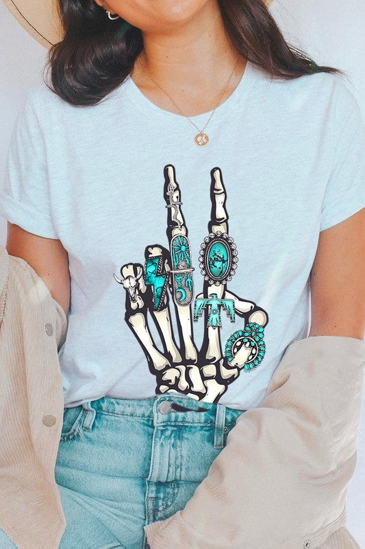 Peace Out | Graphic T-Shirt