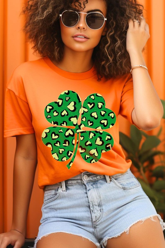Four Leaf Clover | Graphic T-Shirt