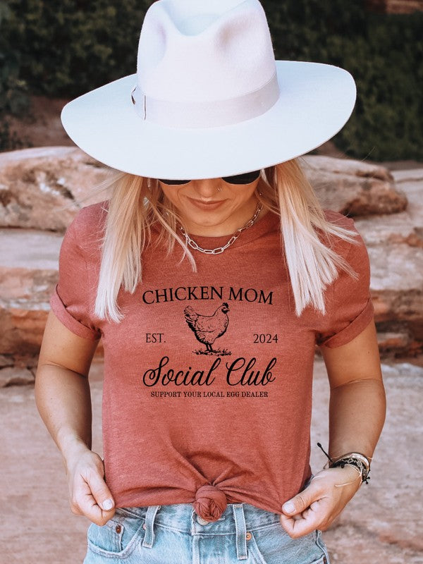 Chicken Mom Social Club | Graphic Tee