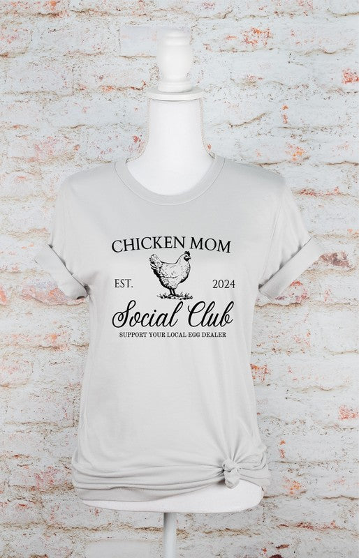 Chicken Mom Social Club | Graphic Tee