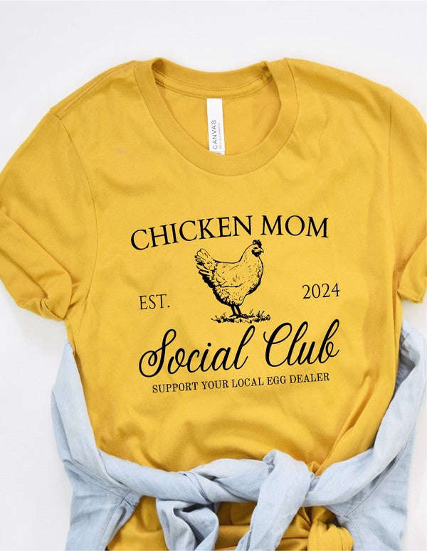 Chicken Mom Social Club | Graphic Tee