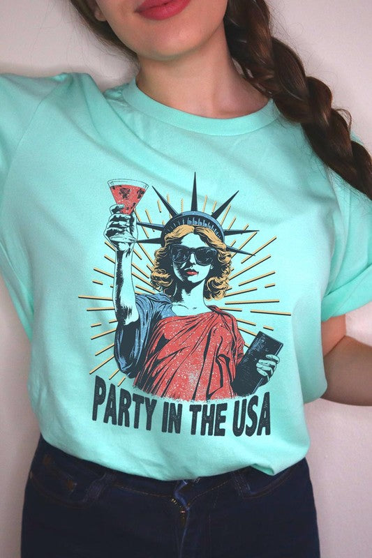 Party in the USA | Graphic T Shirt