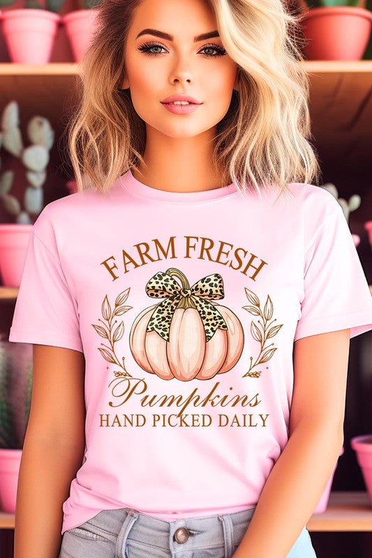 Farm Fresh Pumpkins | Graphic Tee
