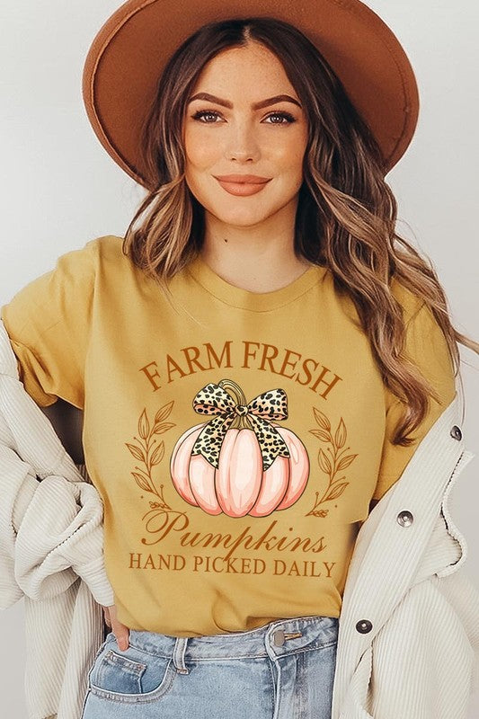 Farm Fresh Pumpkins | Graphic Tee