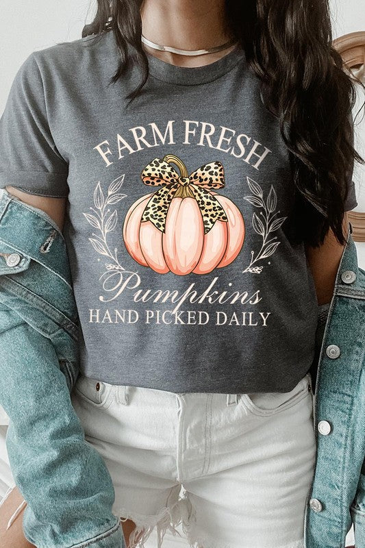 Farm Fresh Pumpkins | Graphic Tee