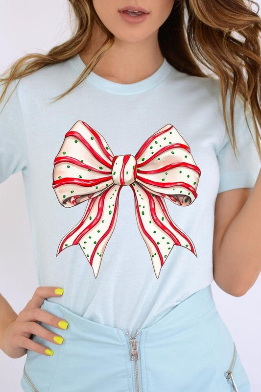 Christmas Tree Cake Bow | Graphic Tee