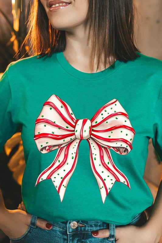 Christmas Tree Cake Bow | Graphic Tee