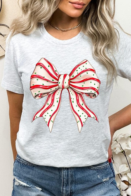 Christmas Tree Cake Bow | Graphic Tee