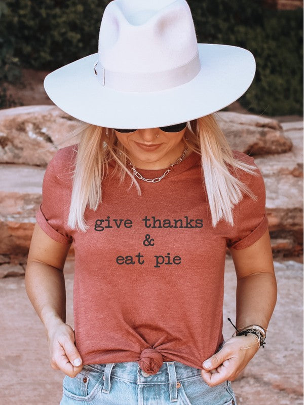 Give Thanks & Eat Pie | Tee