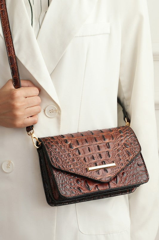 Vanta Solid Croc-Embossed | Saddle Bag