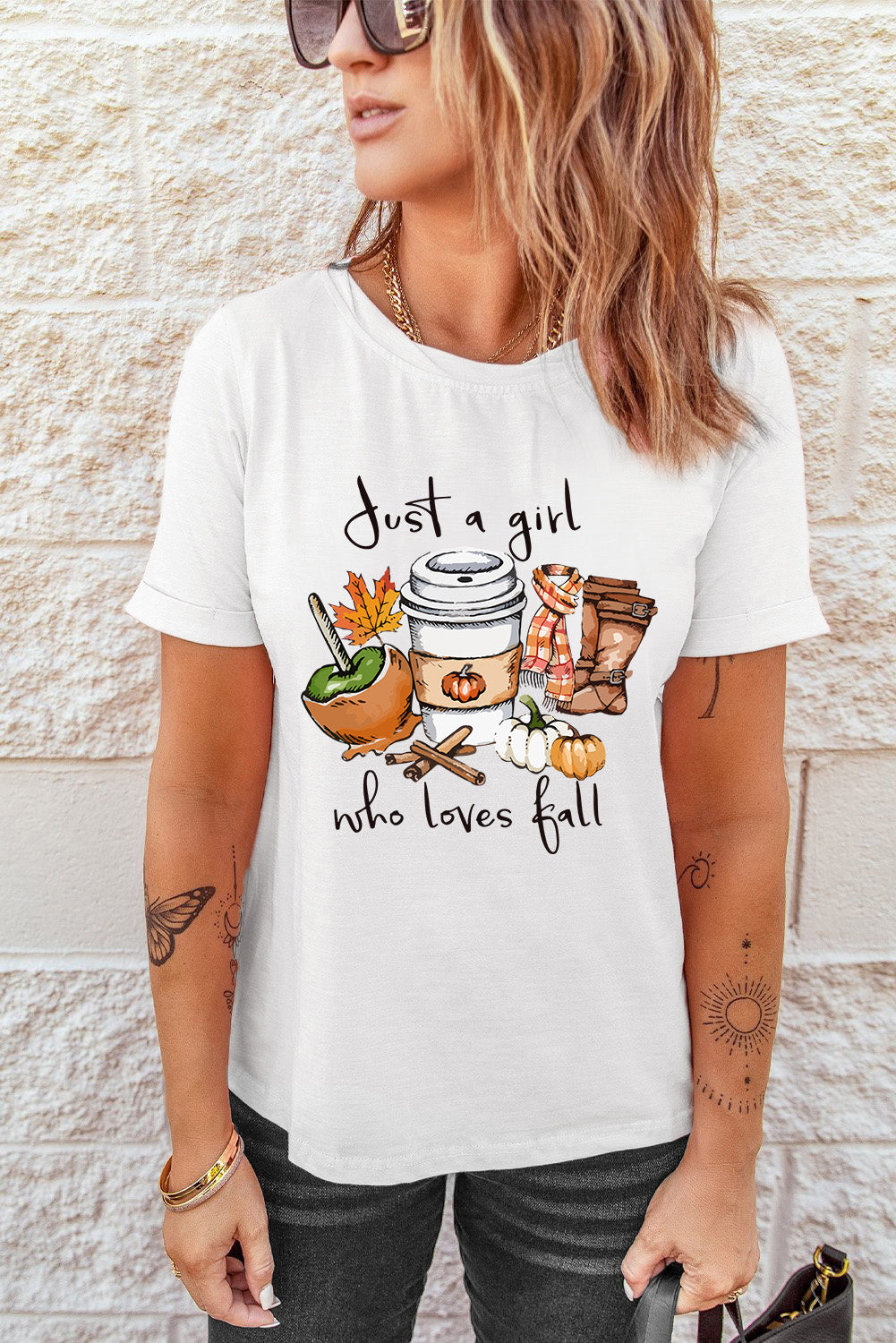 Just A Girl Who Loves Fall | Graphic Tshirt