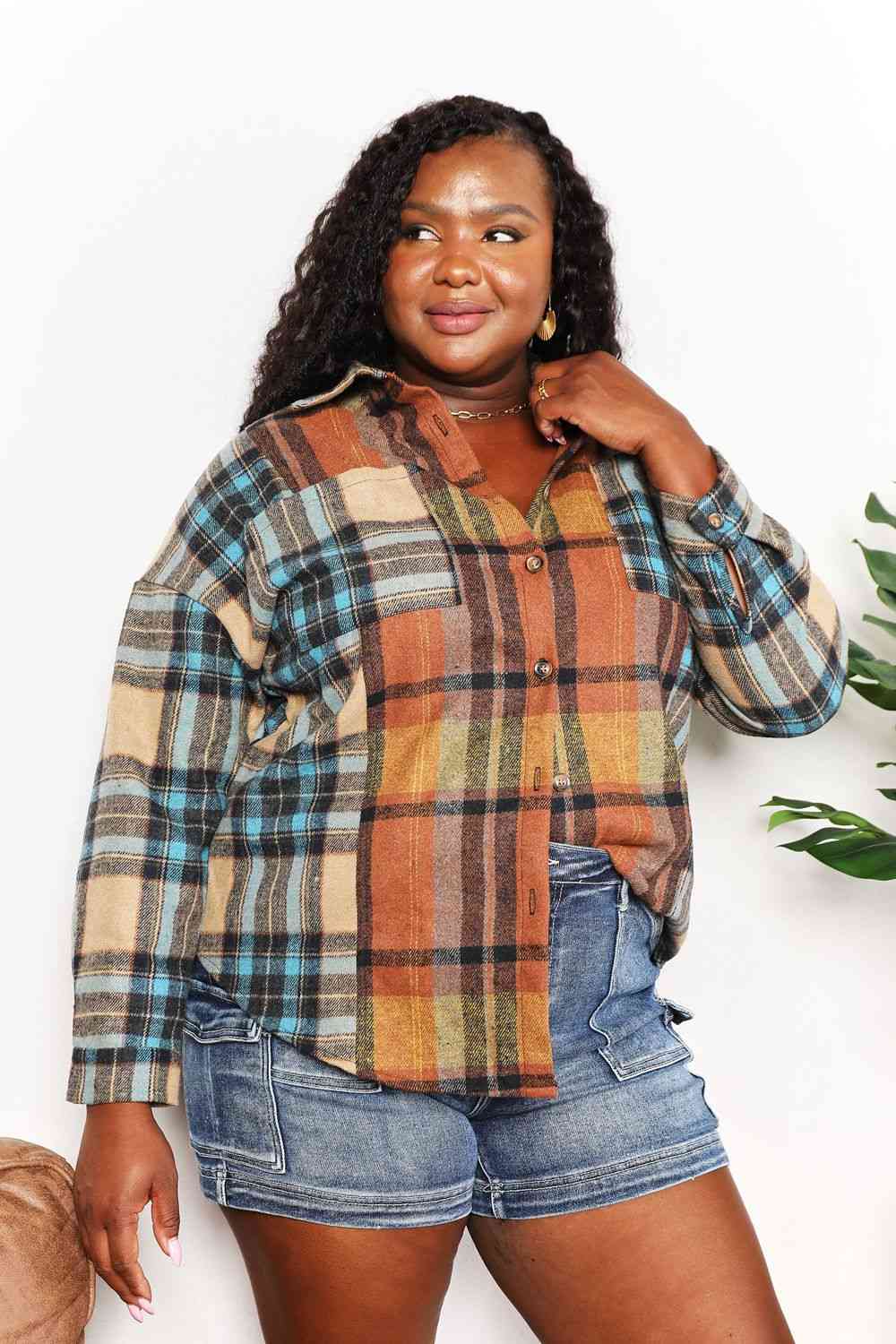 Plaid Curved Hem | Top