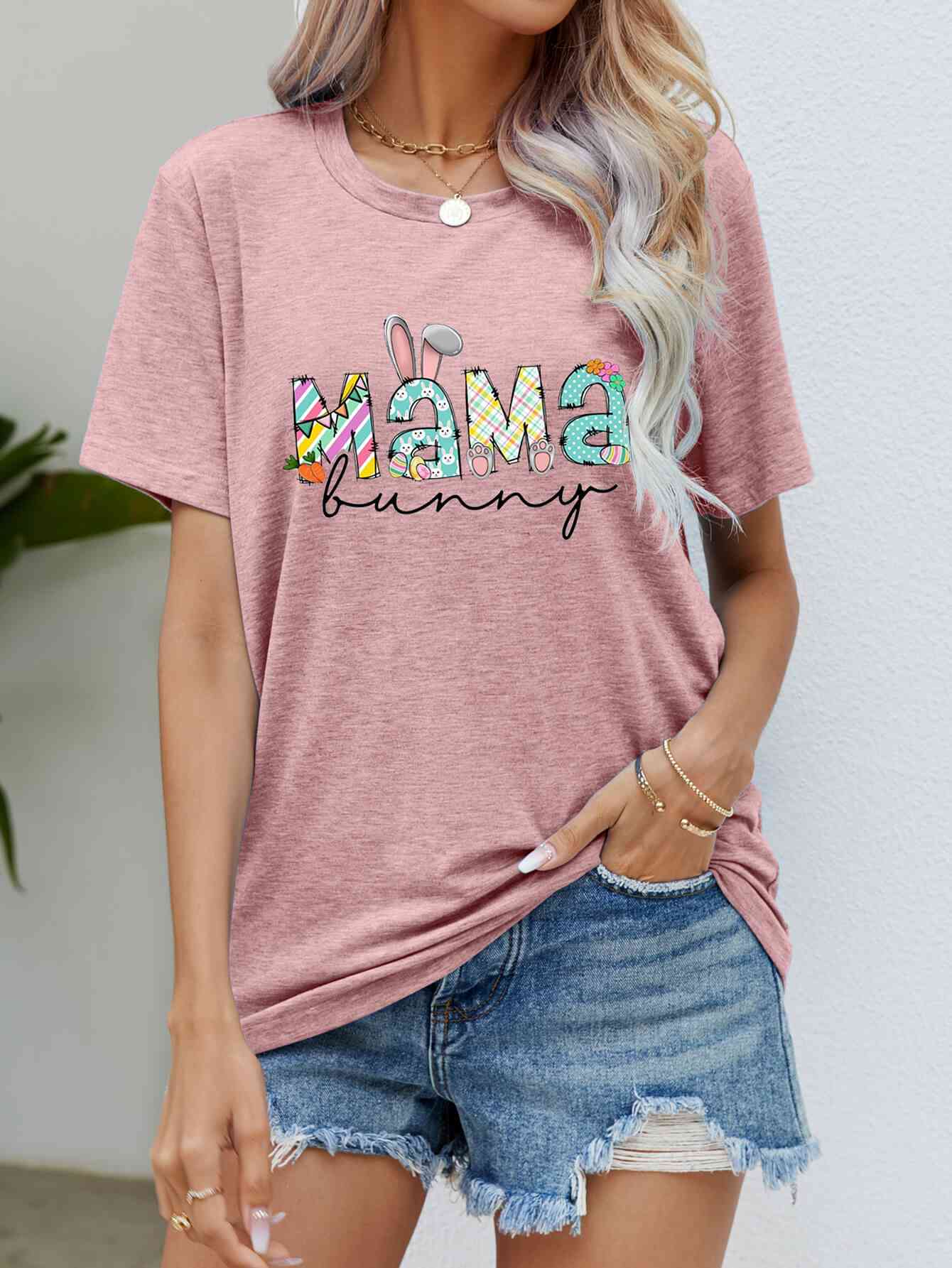 Mama Bunny | Graphic Tee