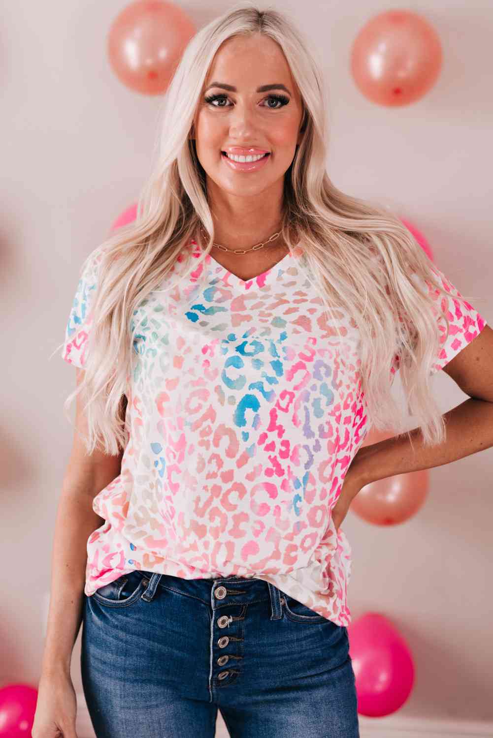 Party Leopard | V-Neck Tee