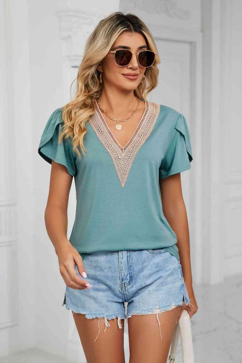 Petal Sleeve | V-Neck Top